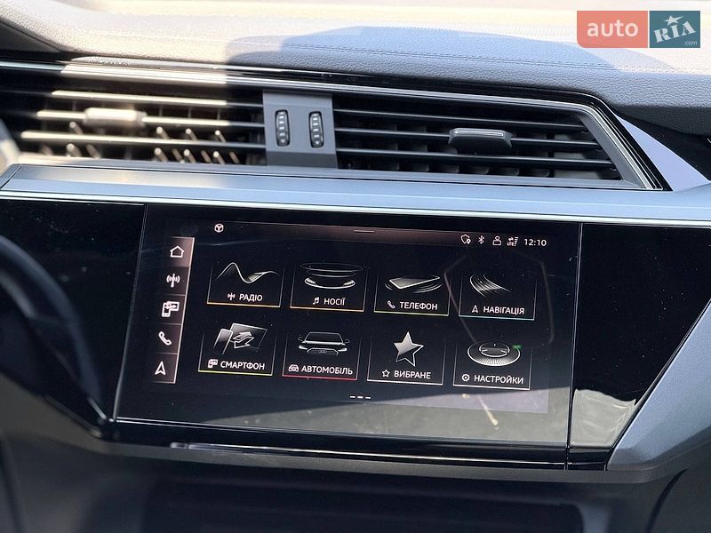 Внедорожник / Кроссовер Audi e-tron 2020 в Кривом Роге