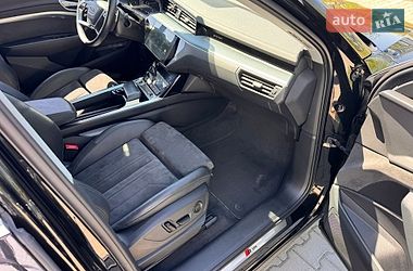 Внедорожник / Кроссовер Audi e-tron 2021 в Хмельницком
