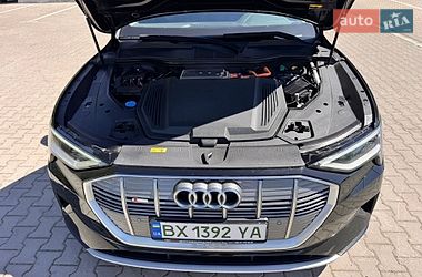 Внедорожник / Кроссовер Audi e-tron 2021 в Хмельницком