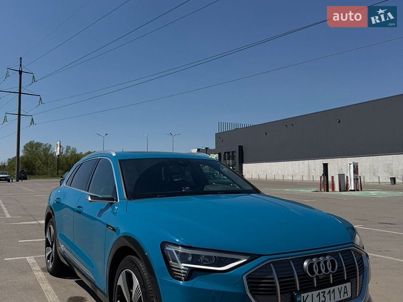 Внедорожник / Кроссовер Audi e-tron 2019 в Буче