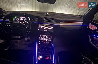 Внедорожник / Кроссовер Audi e-tron 2019 в Буче