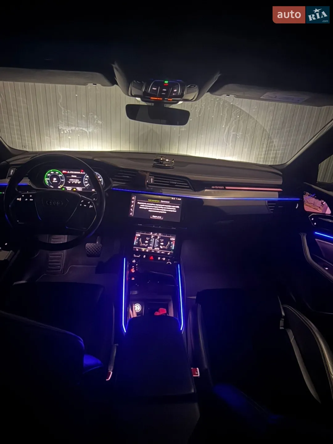 2019 Audi e-tron - мініатюра 27