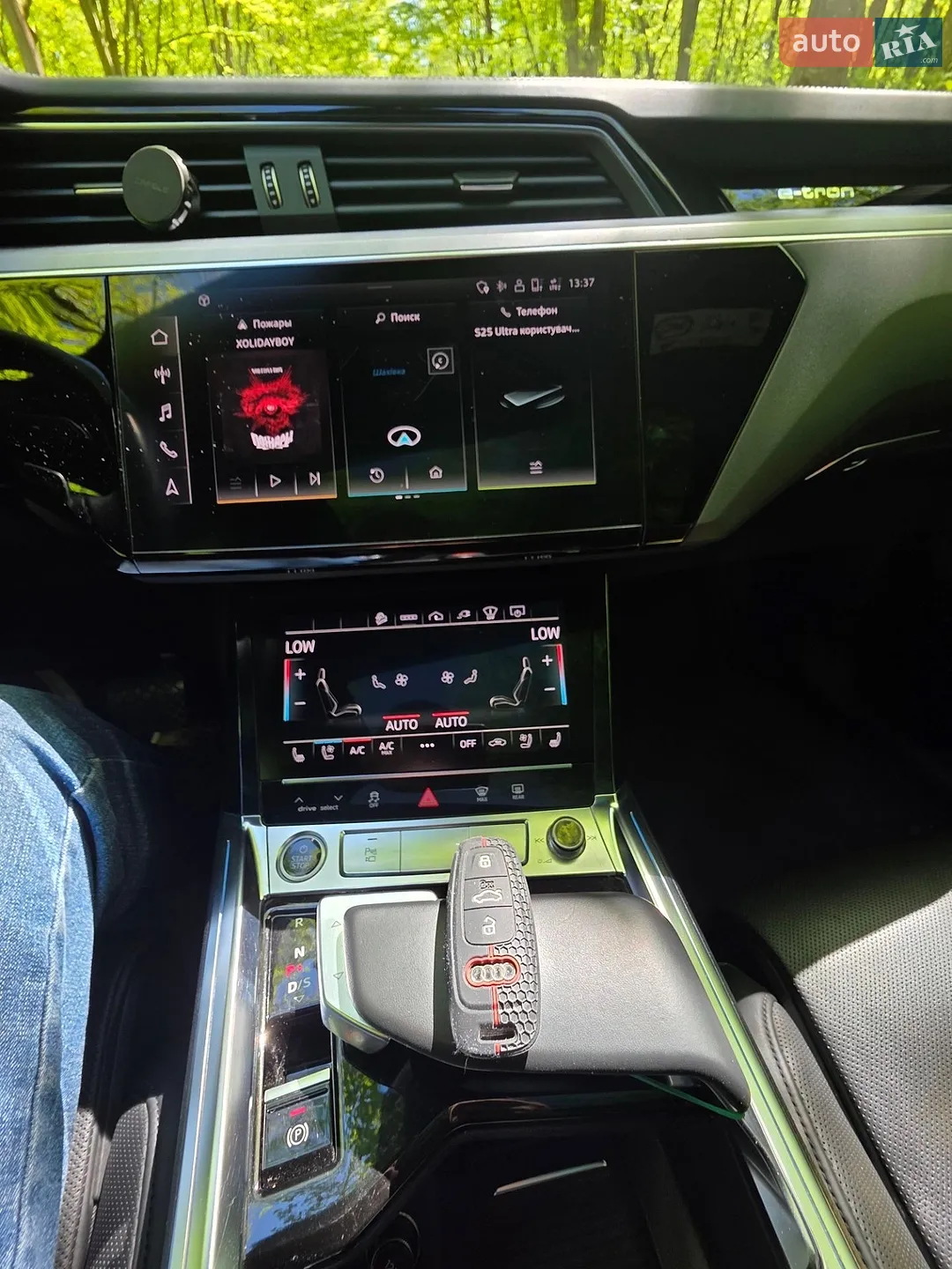 2022 Audi e-tron - мініатюра 26