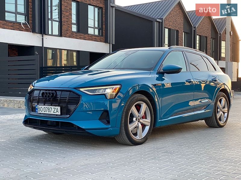 Внедорожник / Кроссовер Audi e-tron 2019 в Тернополе