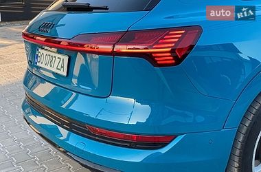 Внедорожник / Кроссовер Audi e-tron 2019 в Тернополе