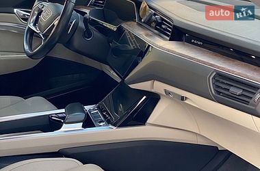 Внедорожник / Кроссовер Audi e-tron 2019 в Тернополе
