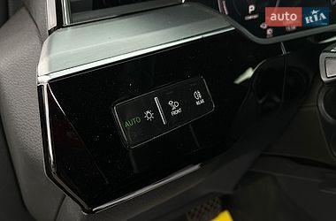 Внедорожник / Кроссовер Audi e-tron 2022 в Мукачево