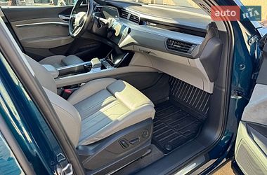Внедорожник / Кроссовер Audi e-tron 2020 в Житомире