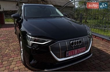 Внедорожник / Кроссовер Audi e-tron 2020 в Сваляве фото 25 Внедорожник / Кроссовер Audi e-tron 2020 в Сваляве