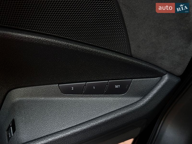 Внедорожник / Кроссовер Audi e-tron 2020 в Сваляве фото 37 Внедорожник / Кроссовер Audi e-tron 2020 в Сваляве