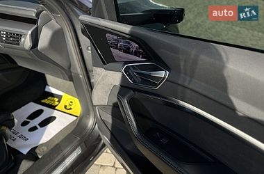 Внедорожник / Кроссовер Audi e-tron 2022 в Мукачево