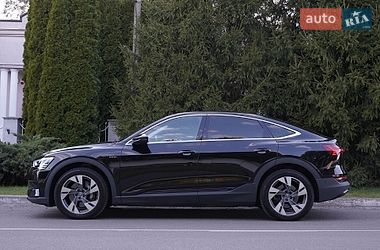 Внедорожник / Кроссовер Audi e-tron 2022 в Киеве
