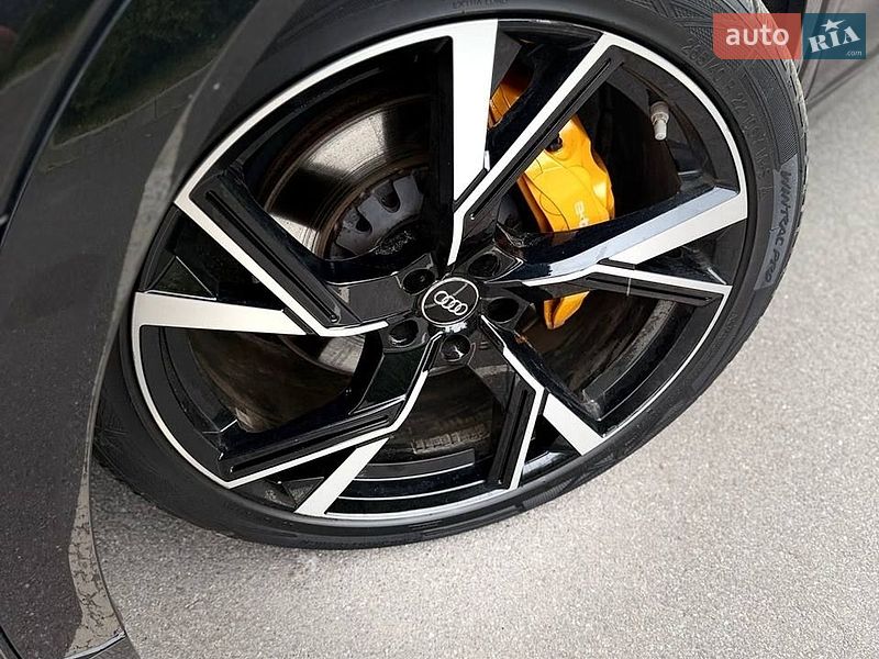 Внедорожник / Кроссовер Audi e-tron 2018 в Хмельнике