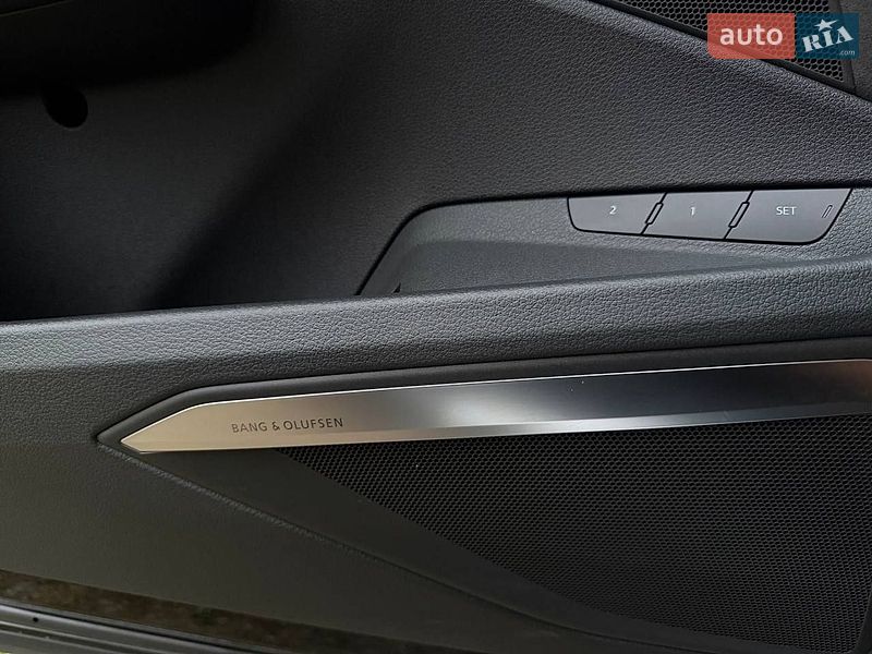 Внедорожник / Кроссовер Audi e-tron 2018 в Хмельнике
