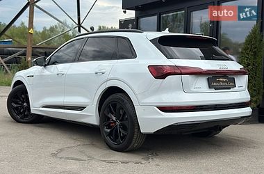 Внедорожник / Кроссовер Audi e-tron 2021 в Харькове