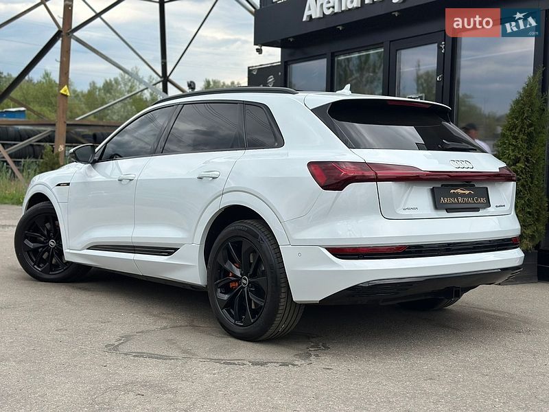 Внедорожник / Кроссовер Audi e-tron 2021 в Харькове