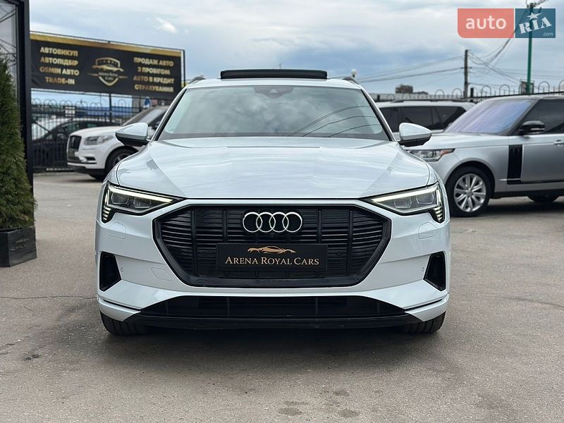 Внедорожник / Кроссовер Audi e-tron 2021 в Харькове