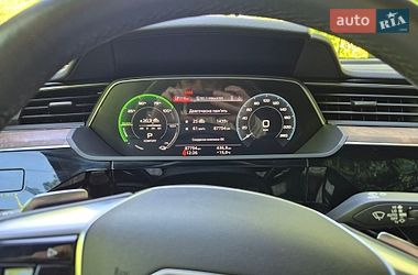Внедорожник / Кроссовер Audi e-tron 2022 в Львове