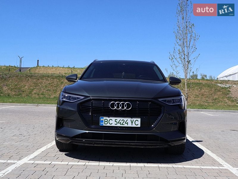 Внедорожник / Кроссовер Audi e-tron 2019 в Львове