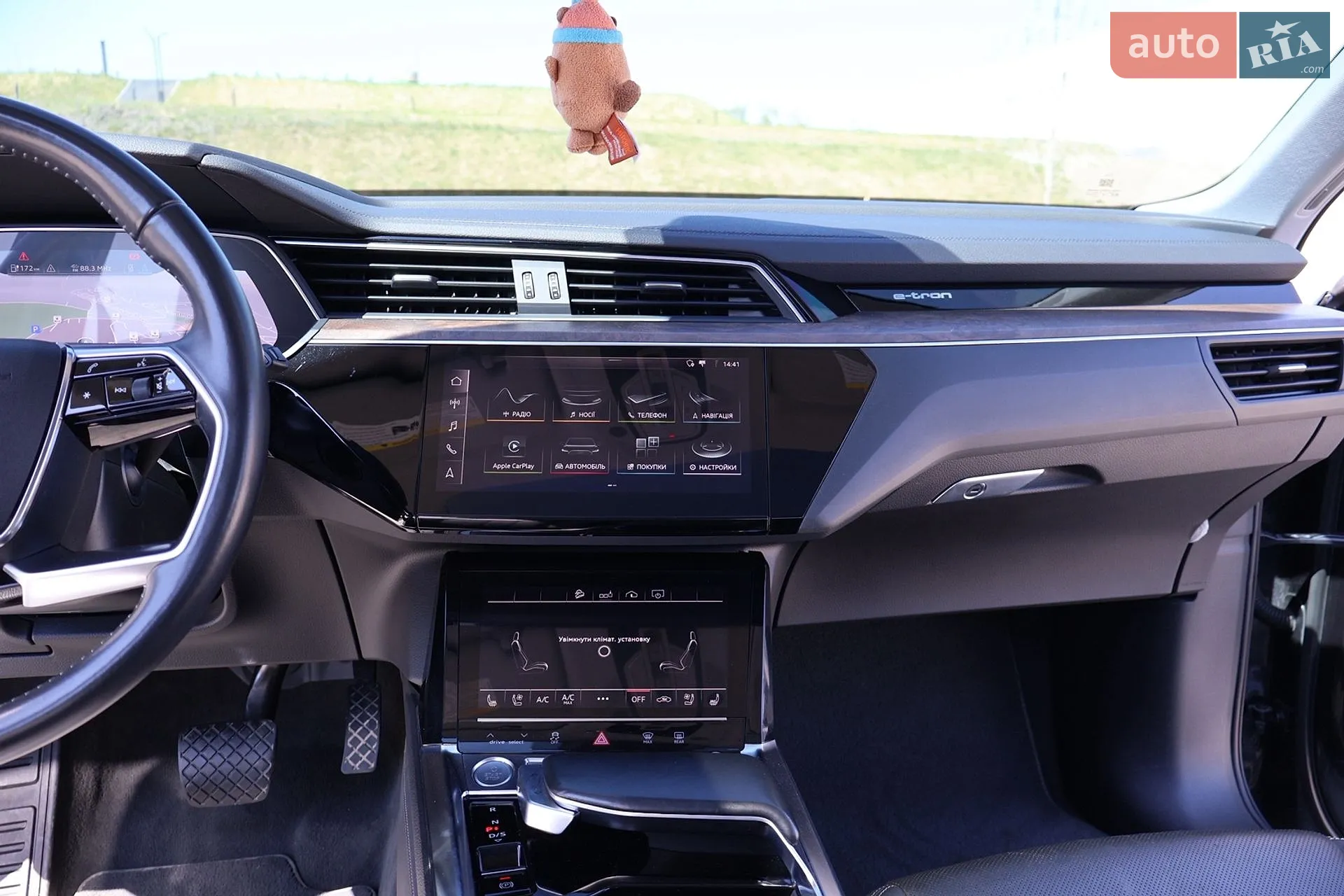 2019 Audi e-tron - мініатюра 14