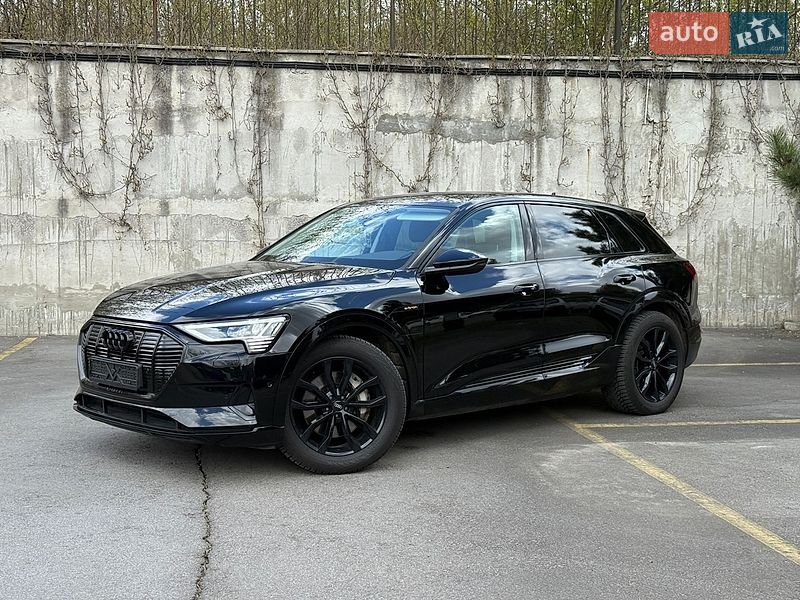 Внедорожник / Кроссовер Audi e-tron 2020 в Ровно