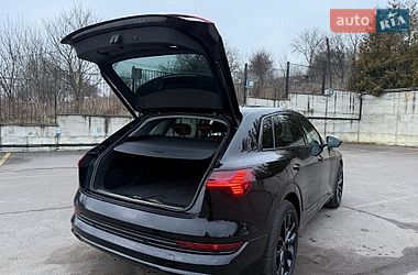 Внедорожник / Кроссовер Audi e-tron 2020 в Ровно