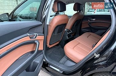Внедорожник / Кроссовер Audi e-tron 2020 в Ровно