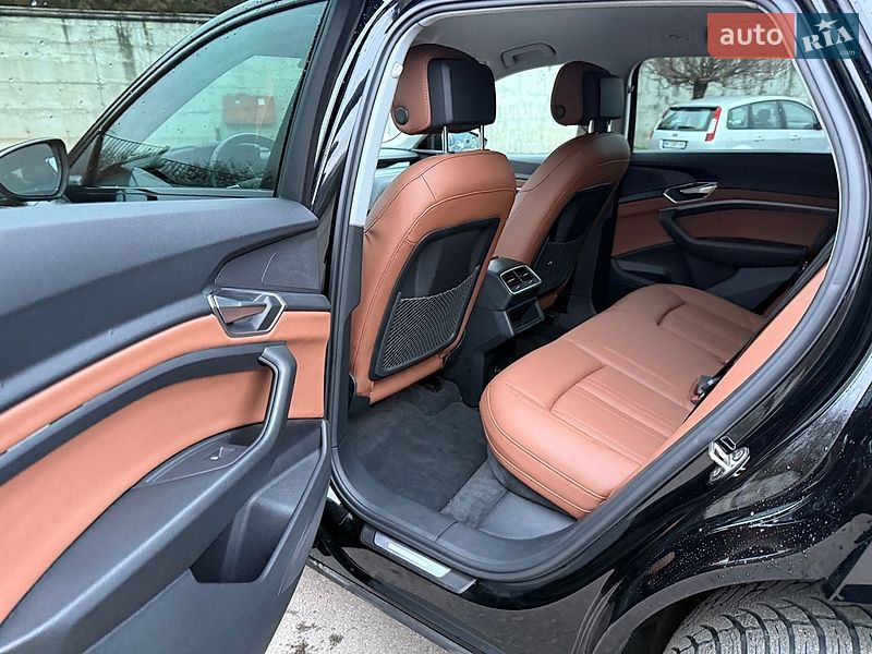 Внедорожник / Кроссовер Audi e-tron 2020 в Ровно