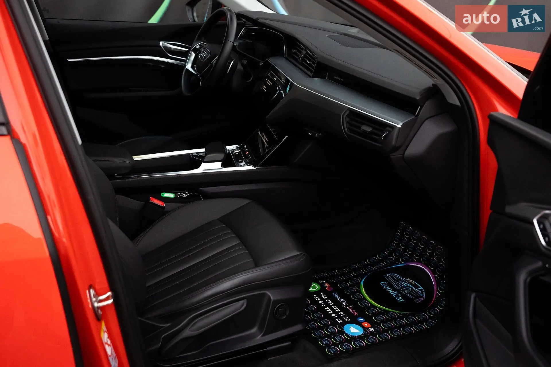2021 Audi e-tron - мініатюра 39