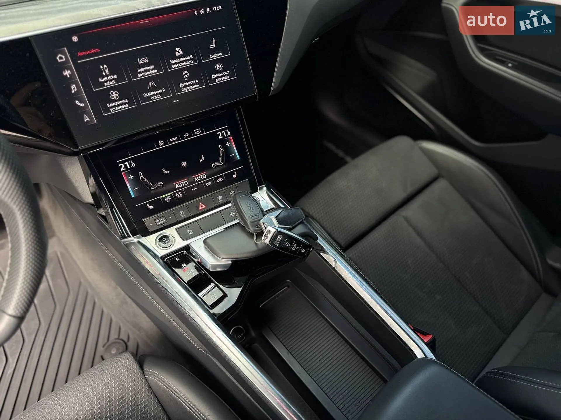 2021 Audi e-tron - мініатюра 10