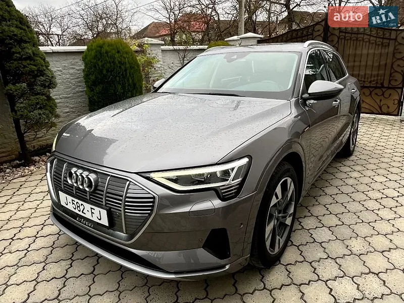 Audi e-tron 2020