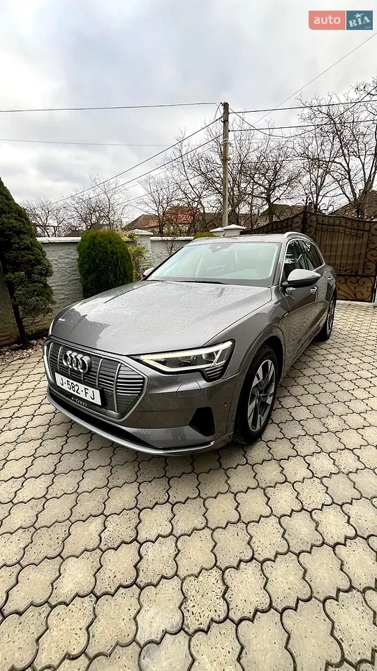2020 Audi e-tron - мініатюра 6