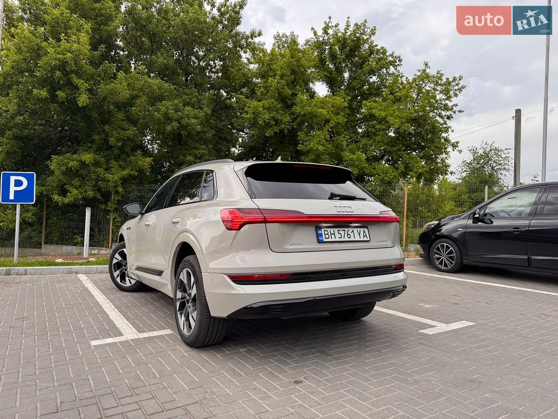 2021 Audi e-tron - мініатюра 10