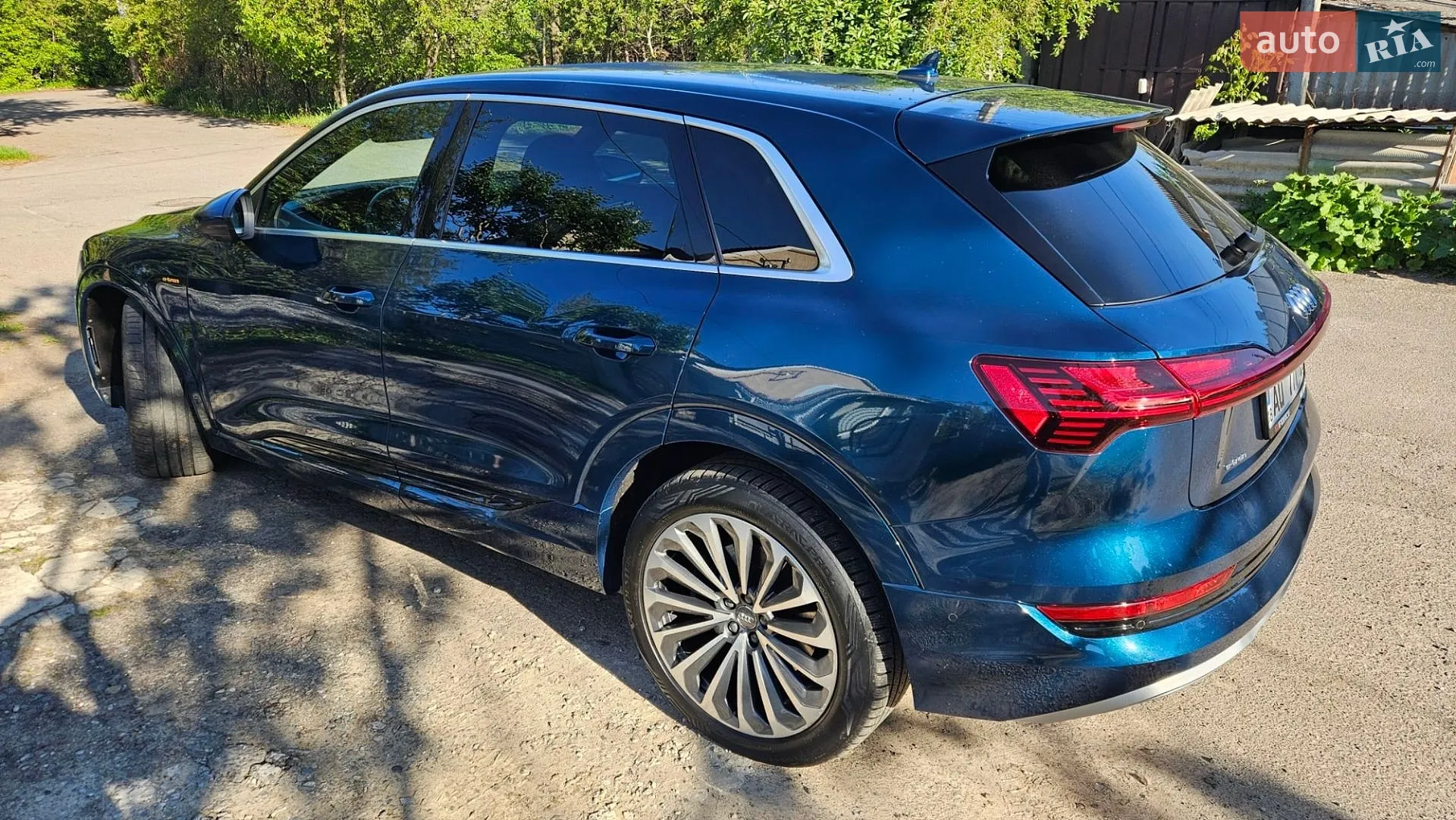 2019 Audi e-tron - мініатюра 5