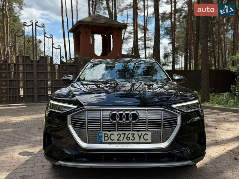 Внедорожник / Кроссовер Audi e-tron 2019 в Львове