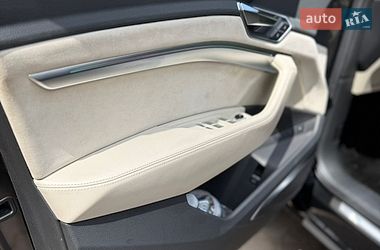 Внедорожник / Кроссовер Audi e-tron 2019 в Львове