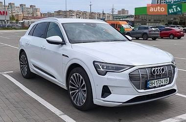 Позашляховик / Кросовер Audi e-tron 2019 в Одесі