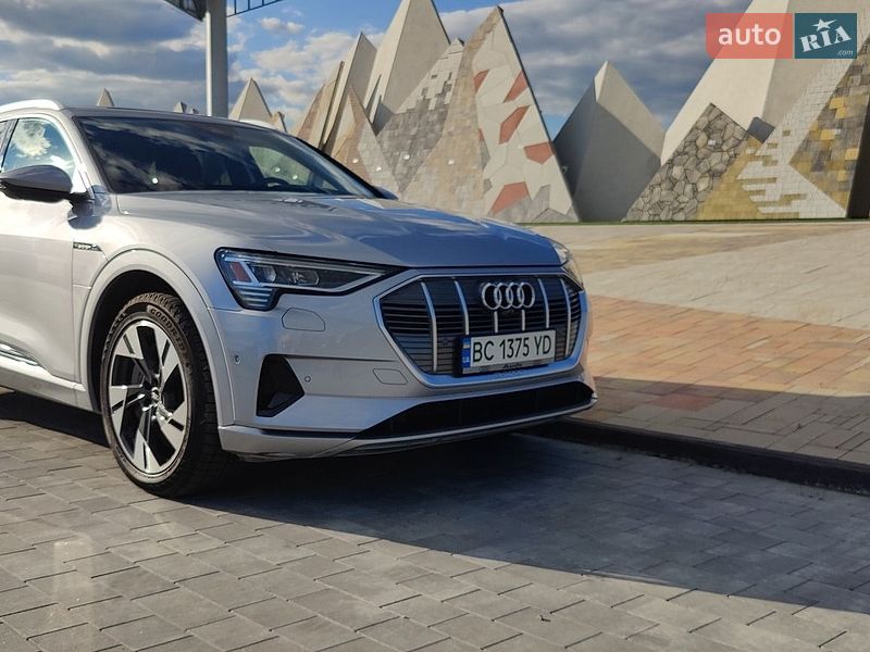 Внедорожник / Кроссовер Audi e-tron 2021 в Львове