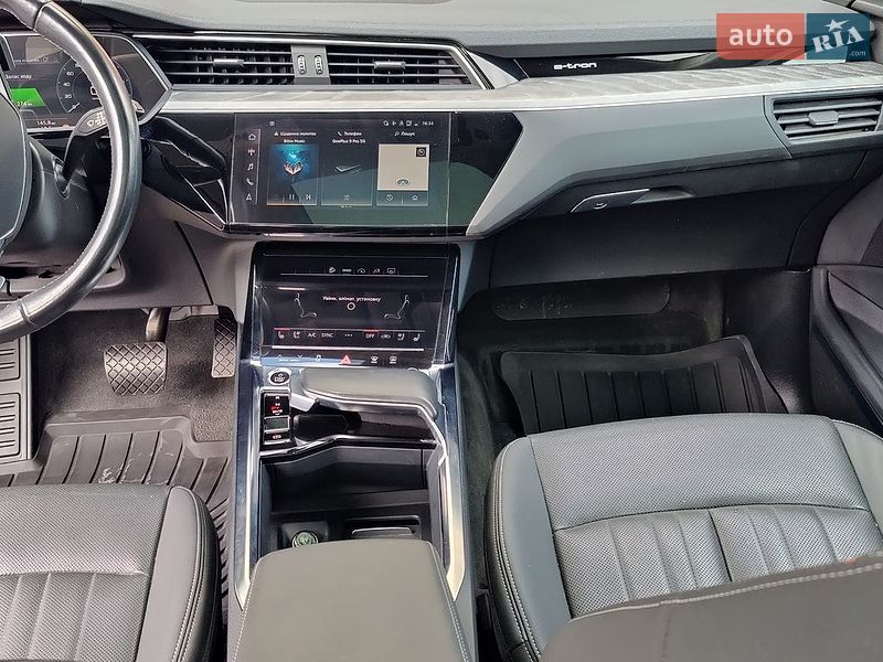 Внедорожник / Кроссовер Audi e-tron 2021 в Львове