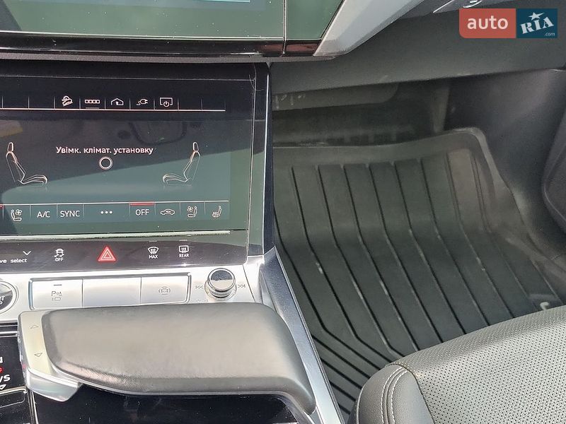 Внедорожник / Кроссовер Audi e-tron 2021 в Львове