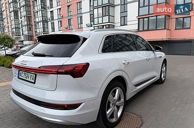 Позашляховик / Кросовер Audi e-tron 2019 в Володимирі