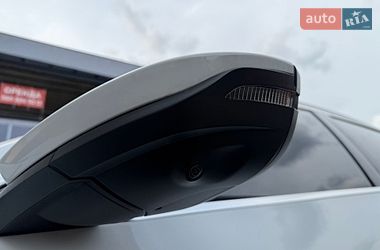 Позашляховик / Кросовер Audi e-tron 2019 в Володимирі