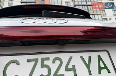 Позашляховик / Кросовер Audi e-tron 2019 в Володимирі