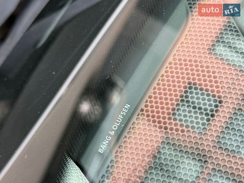 Позашляховик / Кросовер Audi e-tron 2019 в Володимирі