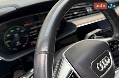 Позашляховик / Кросовер Audi e-tron 2019 в Володимирі