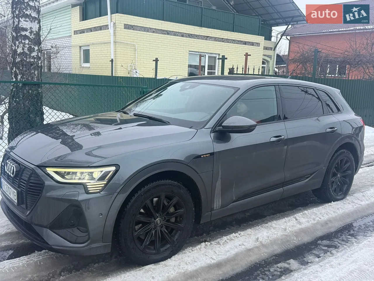 2022 Audi e-tron - мініатюра 18