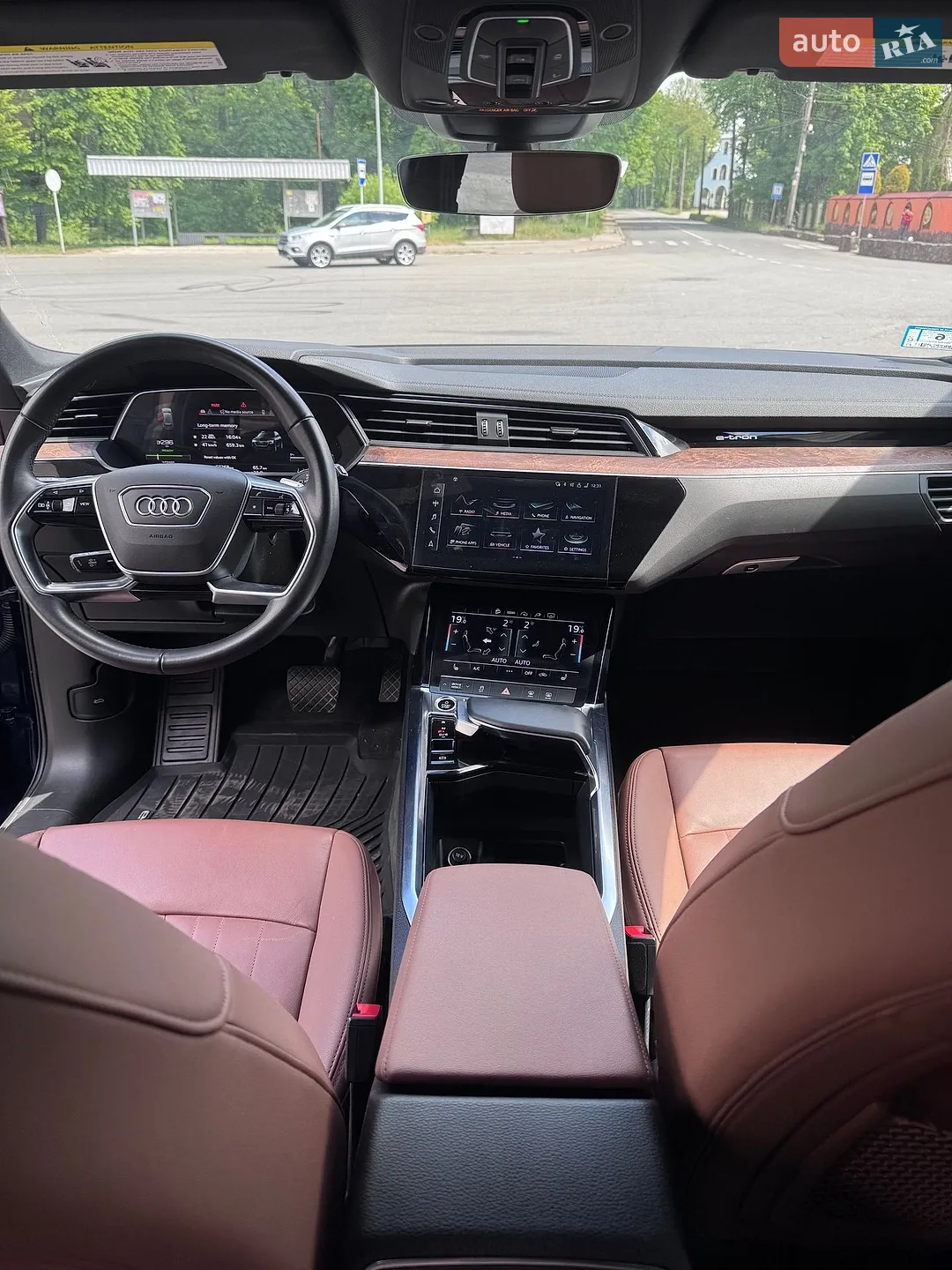 2022 Audi e-tron - мініатюра 35