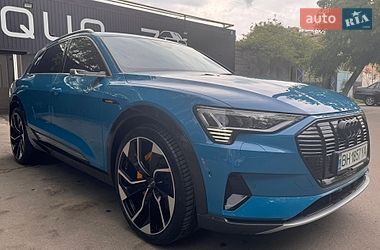 Внедорожник / Кроссовер Audi e-tron 2019 в Одессе