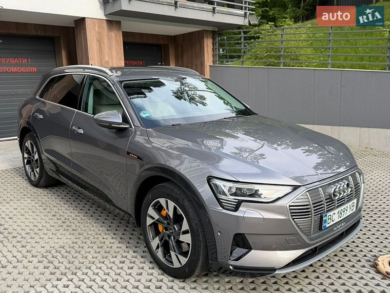 Позашляховик / Кросовер Audi e-tron 2020 в Львові