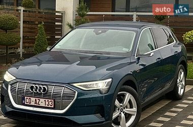 Внедорожник / Кроссовер Audi e-tron 2022 в Мукачево